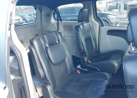 2017 Dodge Grand Caravan Sxt from USA, damaged, VIN 2C4RDGCG3HR672326